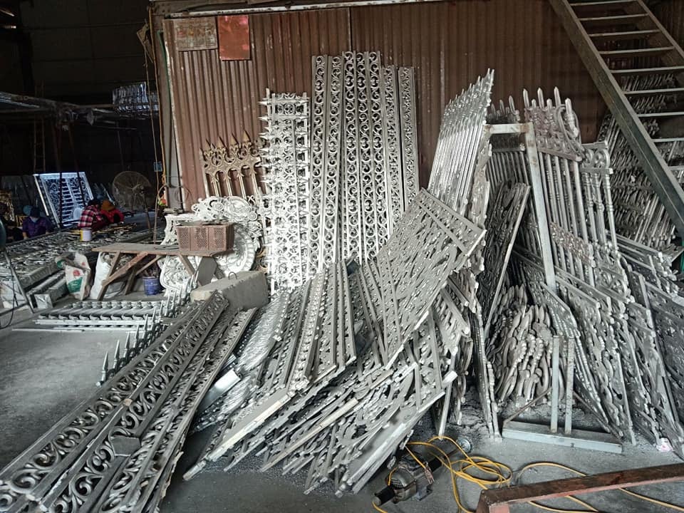 cổng nhôm đúc giá rẻ, xưởng gia công cổng nhôm đúc, xưởng sản xuất cổng nhôm đúc, cổng nhôm đúc giá rẻ, cổng nhôm đúc cao cấp, cổng nhôm đúc HCM