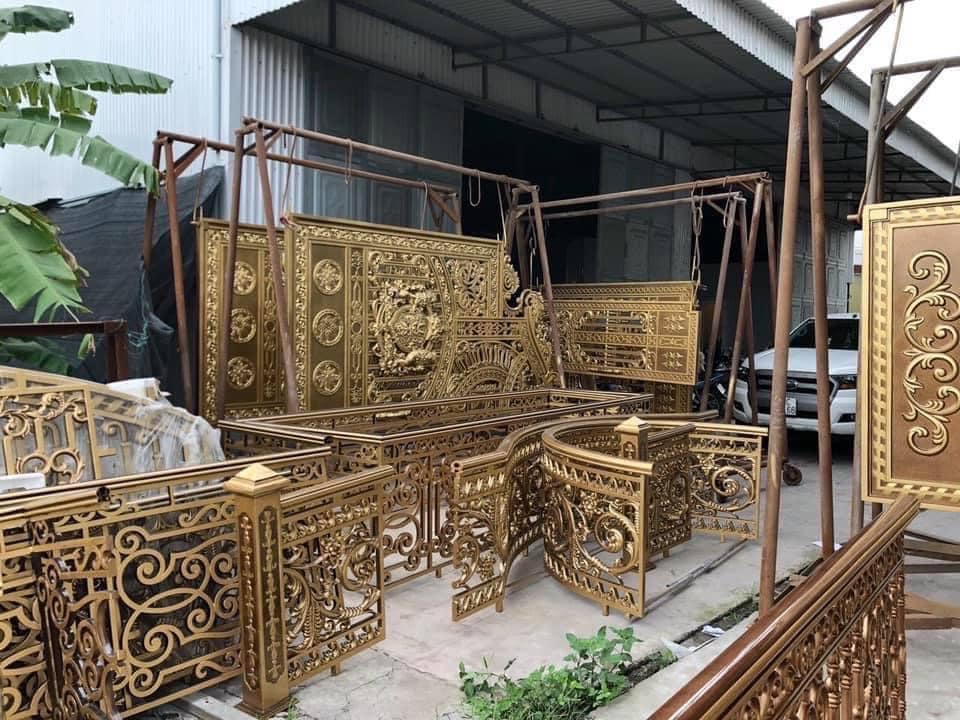 cổng nhôm đúc, mẫu cổng nhôm đúc đẹp, xưởng gia công cổng nhôm đúc, cổng nhôm đúc giá rẻ, mẫu cổng nhôm đúc giá rẻ, xưởng sản xuất cổng nhôm đúc, cổng nhôm đúc cao cấp giá rẻ