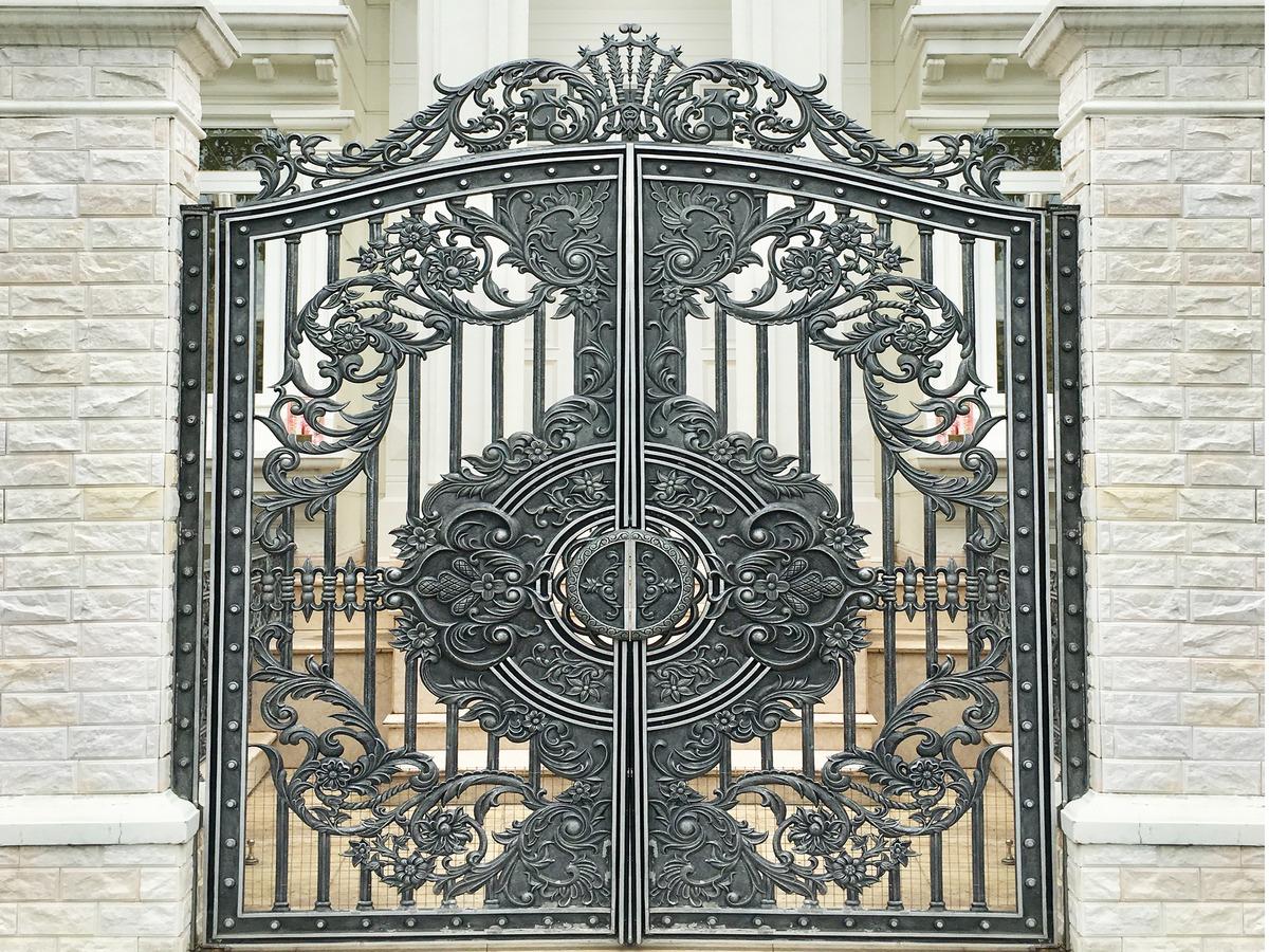 Cổng nhôm đúc, xưởng sản xuất cổng nhôm đúc cao cấp, xưởng gia công cổng nhôm đúc, cổng nhôm đúc giá rẻ, lắp đặt cổng nhôm đúc, cổng nhôm đúc giá rẻ Tp HCM, cổng nhôm đúc giá rẻ