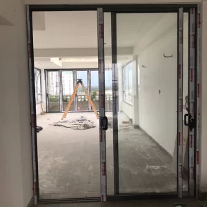 CỬA ĐI MỞ LÙA 2 CÁNH XINGFA