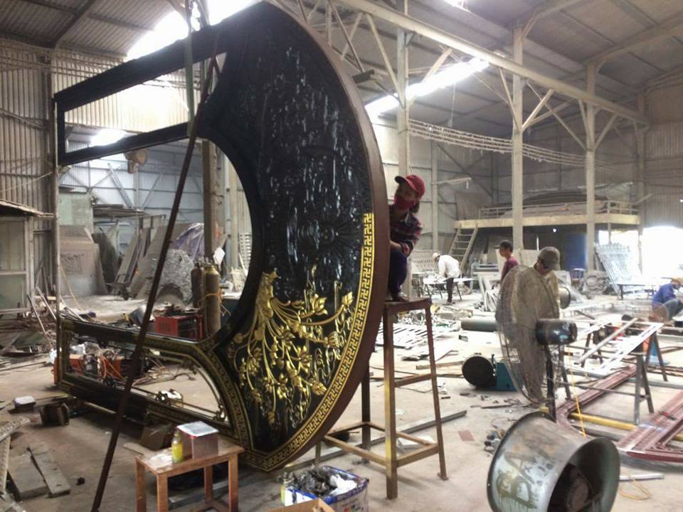 gia công cổng nhôm đúc, cổng nhôm đúc cao cấp, giá cổng nhôm đúc