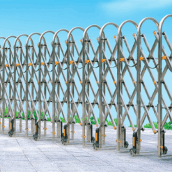 Alternative view of Cổng xếp inox 201 đóng mở tự độn B-01