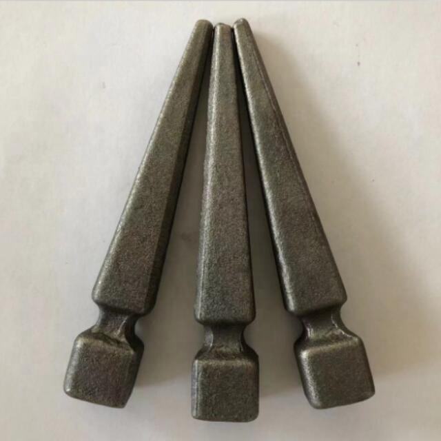 Chông gai nhọn cho hàng rào bằng thép đúc cao cấp Chông gai nhọn cho hàng rào bằng thép đúc cao cấp, Phụ kiện đúc rèn chông gai hàng rào tam giác ba chấu, chông gai, chông gai thép, chông gai đúc, chông gai thép rèn, chông gai giá rẻ, kho chông gai, xưởng gia công chông gai hàng rào, chông gai hàng rào giá rẻ, xưởng gia công chông gai giá rẻ, chông gai thép giá rẻ, chông gai đúc giá rẻ